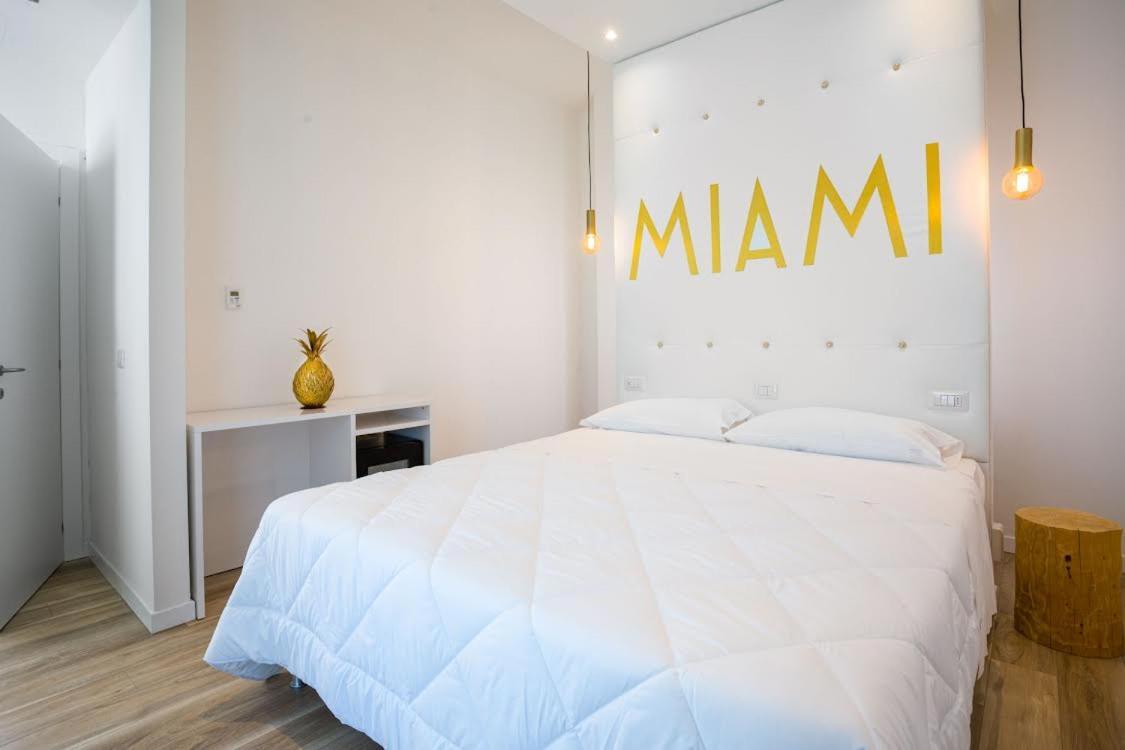 Miami Suite Hotel Bellaria – Igea Marina Kültér fotó