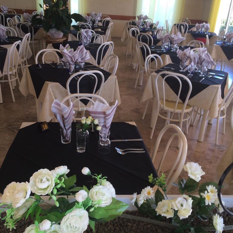 Miami Suite Hotel Bellaria – Igea Marina Kültér fotó