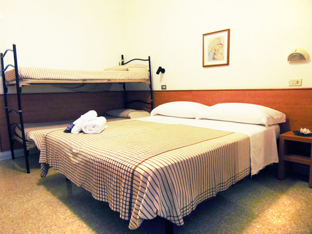 Miami Suite Hotel Bellaria – Igea Marina Kültér fotó