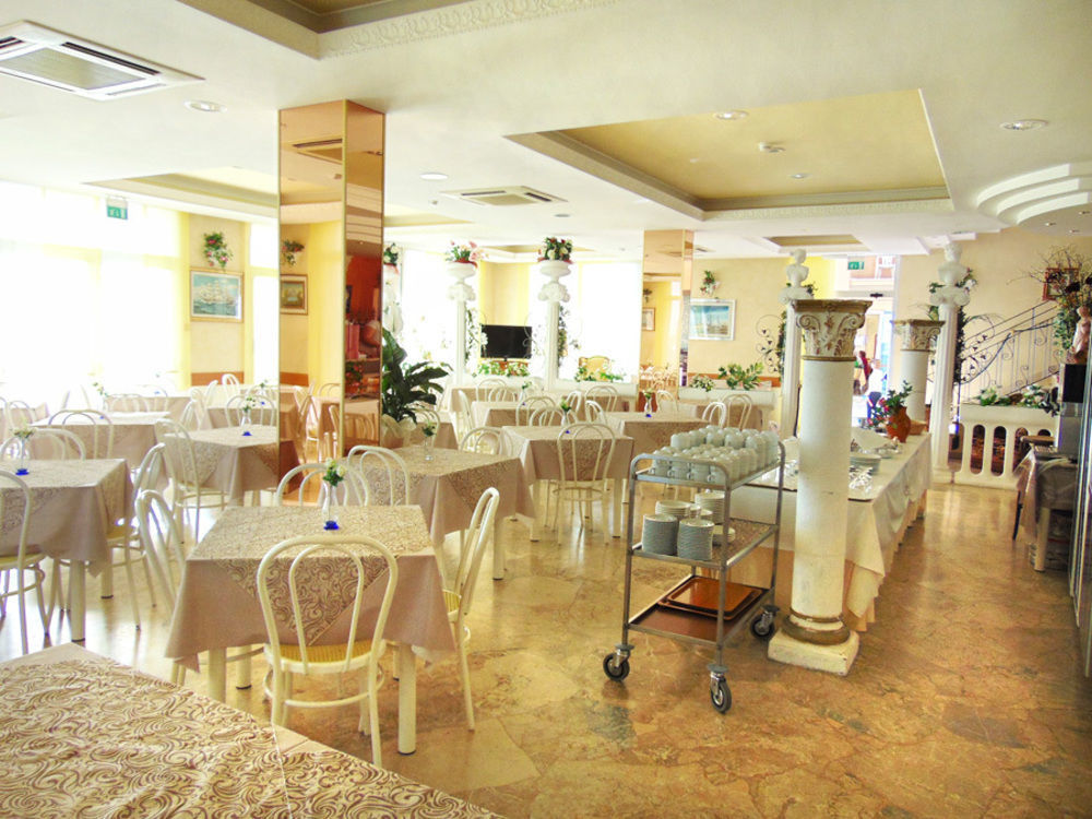 Miami Suite Hotel Bellaria – Igea Marina Kültér fotó